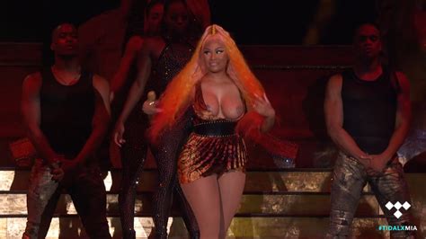 Nicki Minaj In A Bra My XXX Hot Girl