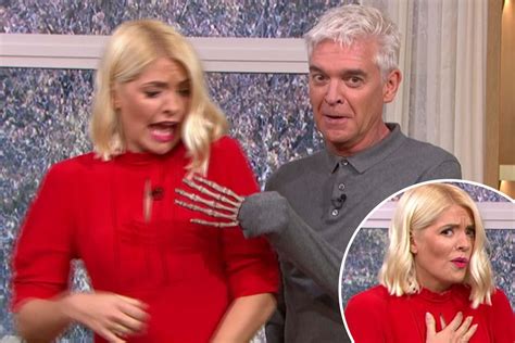 Holly Willoughby Screams And Storms Off This Morning After Phillip Schofield Pranks Her With A