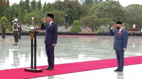 Peringati Hari Pahlawan Presiden Jokowi Pimpin Upacara Ziarah Nasional