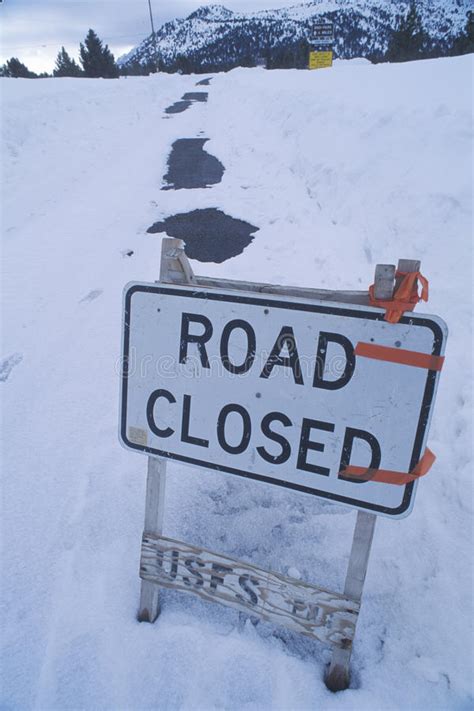 1647 Traffic Signs Winter Photos Free And Royalty Free Stock Photos