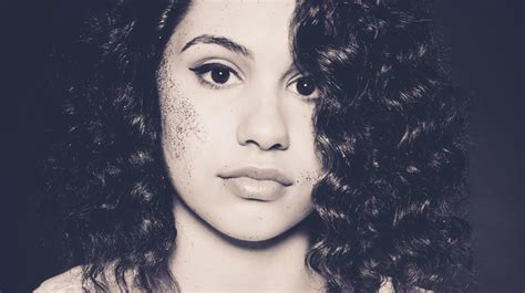 Alessia Cara Wallpapers Top Free Alessia Cara Backgrounds