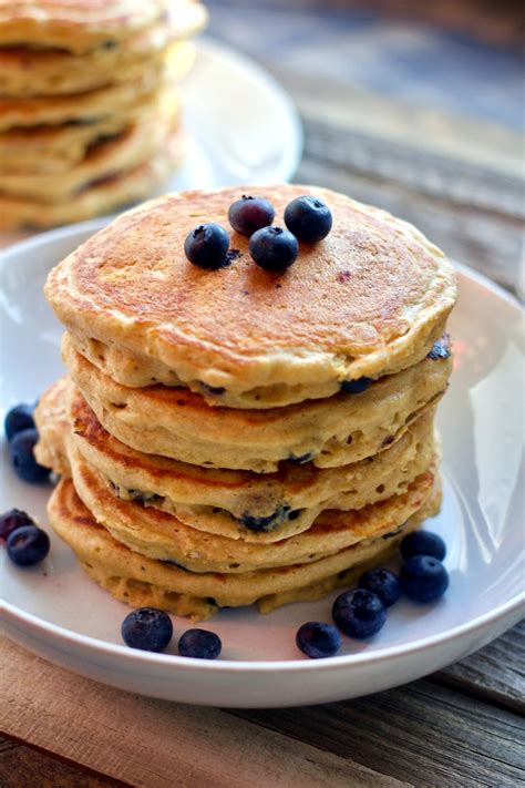 Super Fluffy Greek Yogurt And Blueberry Pancakes The Healthy Toast