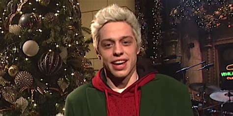 Pete Davidson S SNL Sketches Were Pulled By Lorne Michaels After