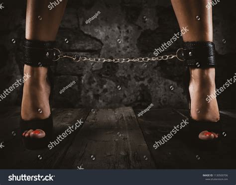 Zdjęcie Stockowe „sensual Provocation Sexy Bdsm Woman Chained