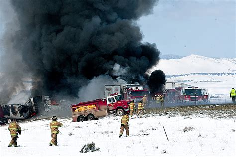 2 Dead After Heavy Fog Causes Fiery 60 Car Pileup In Wyoming