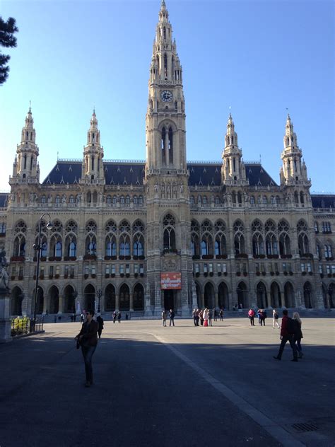 Rathaus Vienna Incredible Places The Incredibles Vienna