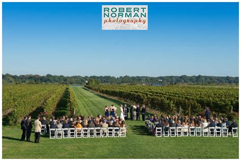 A Saltwater Farm Vineyard Wedding Catherinekenny Robert Norman