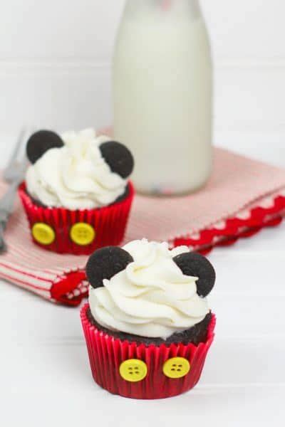 This Easy Mickey Cupcake Decorating Idea Is So Fun Recipe Mickey