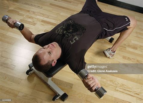 Fe17ftweights Lee Cherry Exercise Physiologist With Strength News Photo Getty Images