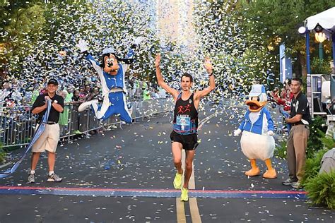 Top 10 Ways The Disneyland Half Marathon Weekend Celebrated 10 Years