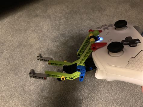Made A Phone Mount For My Xbox One Controller Can Be Easily Removed