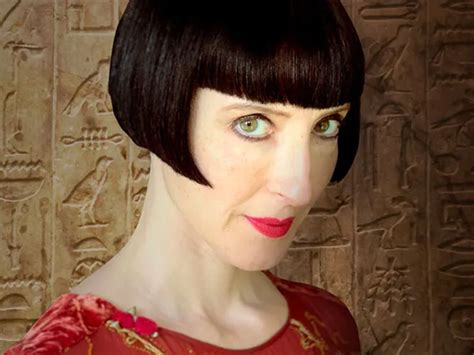 Dr Colleen Darnell The Vintage Vamp And Egyptologist In 2024 Short
