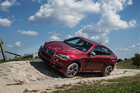 2015 bmw x6 m tackles turn 1 at cota. 2015 BMW X6 M50d Review By Car Magazine