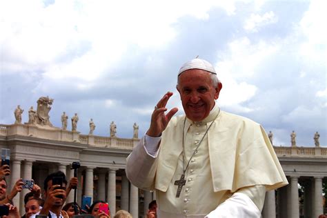 El Papa Francisco Y Su Forma De Comunicación Ucalp