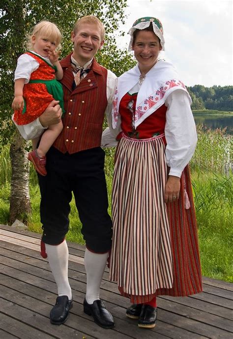 Pin By Visit Lindsborg On Sweden Folkdräkt Scandinavian Costume