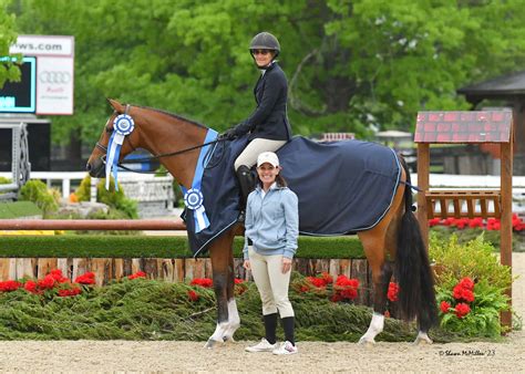 The Kentucky Spring Horse Show Crowns Two Champions In The Ushja