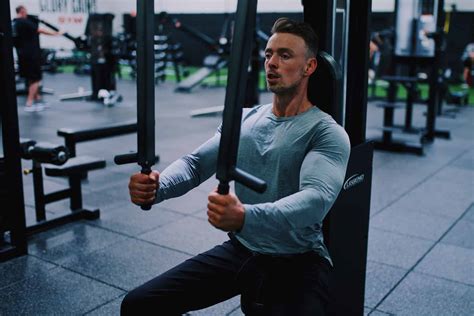 Ultimate Workout Routine For Men Tailored For Different Fitness Level Lifehack