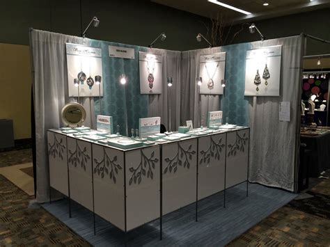 Jewelry Booth Display Ideas
