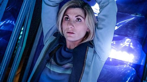 Jodie Whittaker Pressured To Leave Doctor Who Its A Sinking Ship Giant Freakin Robot
