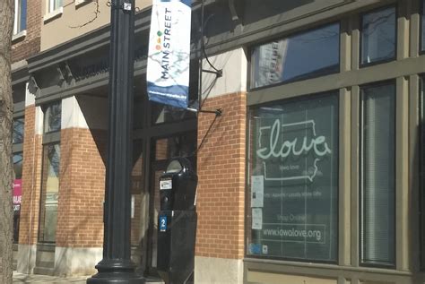 New Small Businesses Move Into Downtown Waterloo