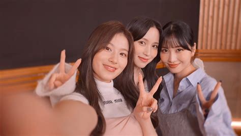 Twices Momo Sana And Mina Subunit Shares Bouquet Single