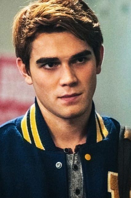 Heres What The Archie Characters Look Like In Riverdale Vs The
