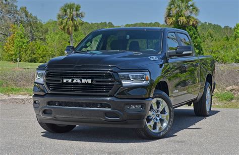 Discover the available 3.0l ecodiesel v6 engine, available 60/40 split doors & more today. 2019 Ram 1500 V8 Crew Cab Big Horn Sport 4×4 Review & Test ...