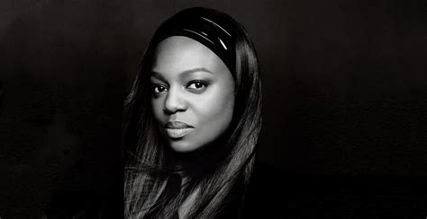 Pat Mcgrath Makeup Artist Biography Mugeek Vidalondon