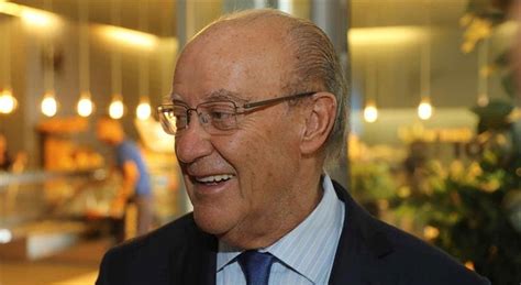 A reação de jorge nuno pinto da costa à escolha do estádio do dragão para receber a final da liga dos campeões 🔵⚪️#fcporto #uclfinal #ucl Pinto da Costa "esperançado e convencido" de que FC Porto ...