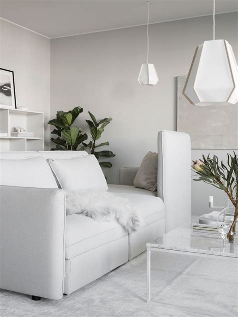 Home In White And Beige Coco Lapine Designcoco Lapine Design
