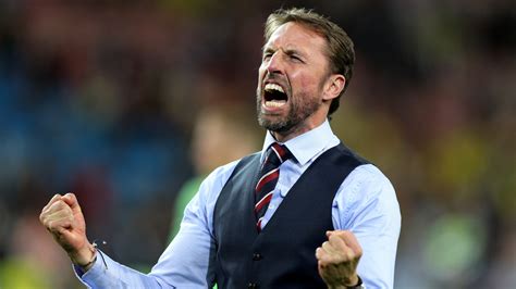 Gareth Southgate Wants To Give A Hand To England Womens Team Daily