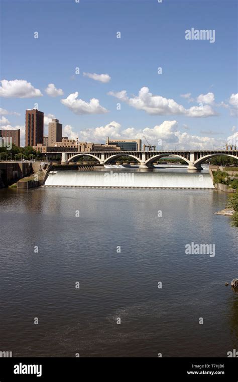 Arches Of The Third Avenue Bridge And St Anthony Falls On The