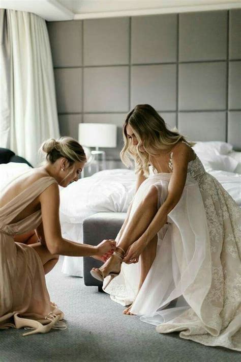 Pinterest Valeria Rodríguez Bridesmaid Getting Ready Bride Getting Ready Getting Ready Wedding