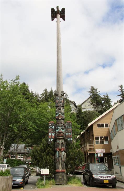 Ketchikan Totem Pole The Largest Collection Of Native Amer Flickr