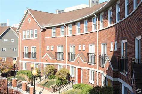 Hotels near southern baptist seminary louisville, ky. Crescent Centre Apartments Apartments - Louisville, KY ...