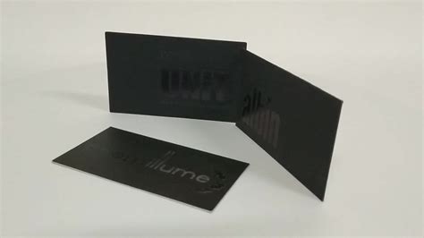 Business cards still reign supreme when it comes to physically exchanging contact details, despite the wide range of overly technical mobile phone apps and gadgets. Spot Uv Embossed Business Cards Name Card - Buy Spot Uv ...