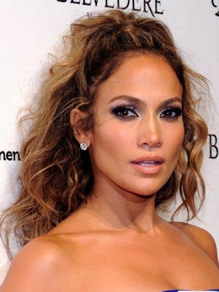 Jlo New Hair Do Jennifer Lopez Tousled Long Curly Hairstyles