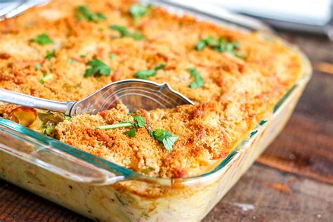 Do you have childhood memories of tuna casserole? This old time classic tuna noodle casserole will bring you ...