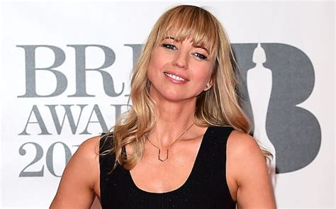 Radio 2 Dj Sara Cox Stalked By Paedophile Who Wrote To Tell Her He Was