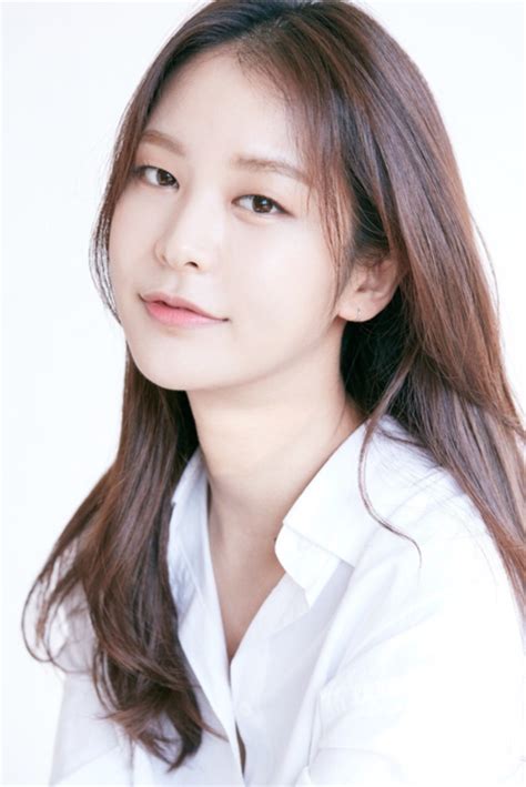 Jung Yoo Jin Cast In The Upcoming Netflix Series The Bride Of Black