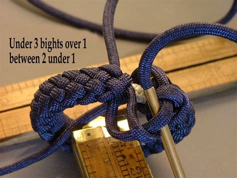 Maybe you would like to learn more about one of these? Top Braiding | Jewelry tutorials free, Paracord tutorial, Cords crafts