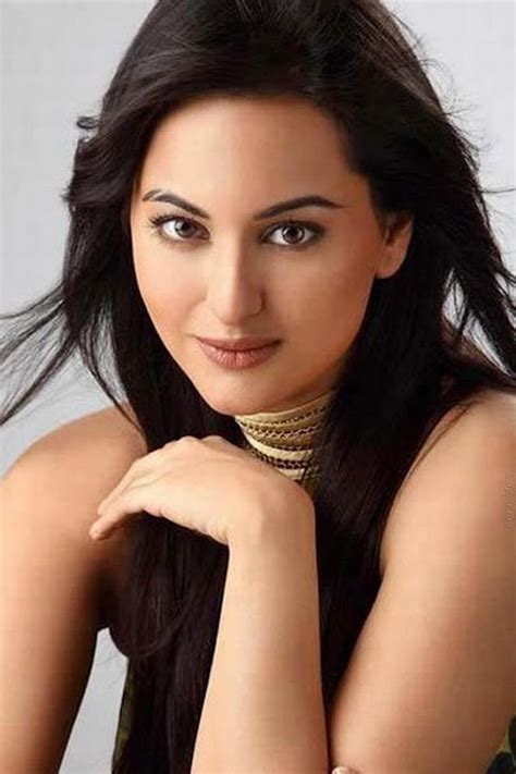 New Hot Bollywood Babe Sonakshi Sinha Latest Pics Learn Life