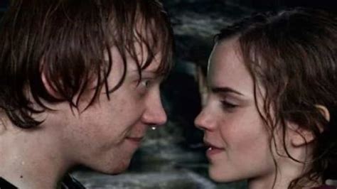 Rupert Grint And Emma Watson Kissing Scene In Harry Potter