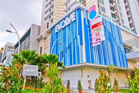 Citta mall shopping centre next door and tesco just other things to note for rental using the monthly discounted rate, electricity and water not included in the rent. Pacific Place, Ara Damansara available to rent | Rent Room ...