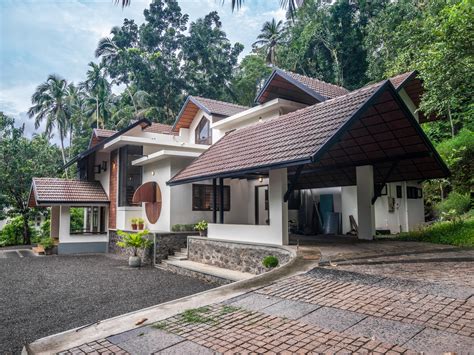 Kerala This 20 Year Old Bungalow Brings Together The Past And The Present