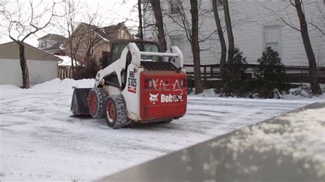 Bobcat S185 Doing Snow Removal Youtube