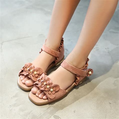 2018 New Girls Beach Sandals Chilren Summer Shoes For Girls Flower