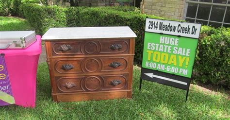 Texas Man Finds Treasure Hidden In Chest From Estate Sale Ftw Gallery