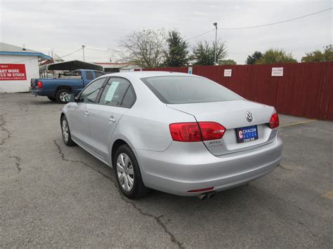 The car has around 97k (when it was posted). Used 2012 Volkswagen Jetta 2.5 SE for Sale - Chacon Autos