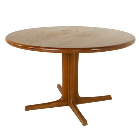 D Scan Mid Century Teak Round Dining Table 2 Leaves At 1stdibs